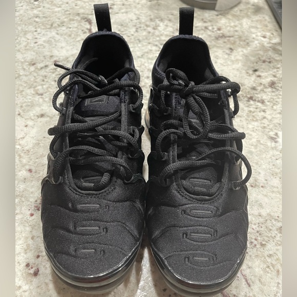 Nike Shoes - Nike air max vapor max used black womens size. Worn twice in excellent condition
